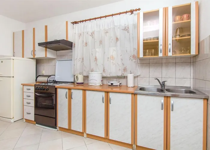House Jozo Marina